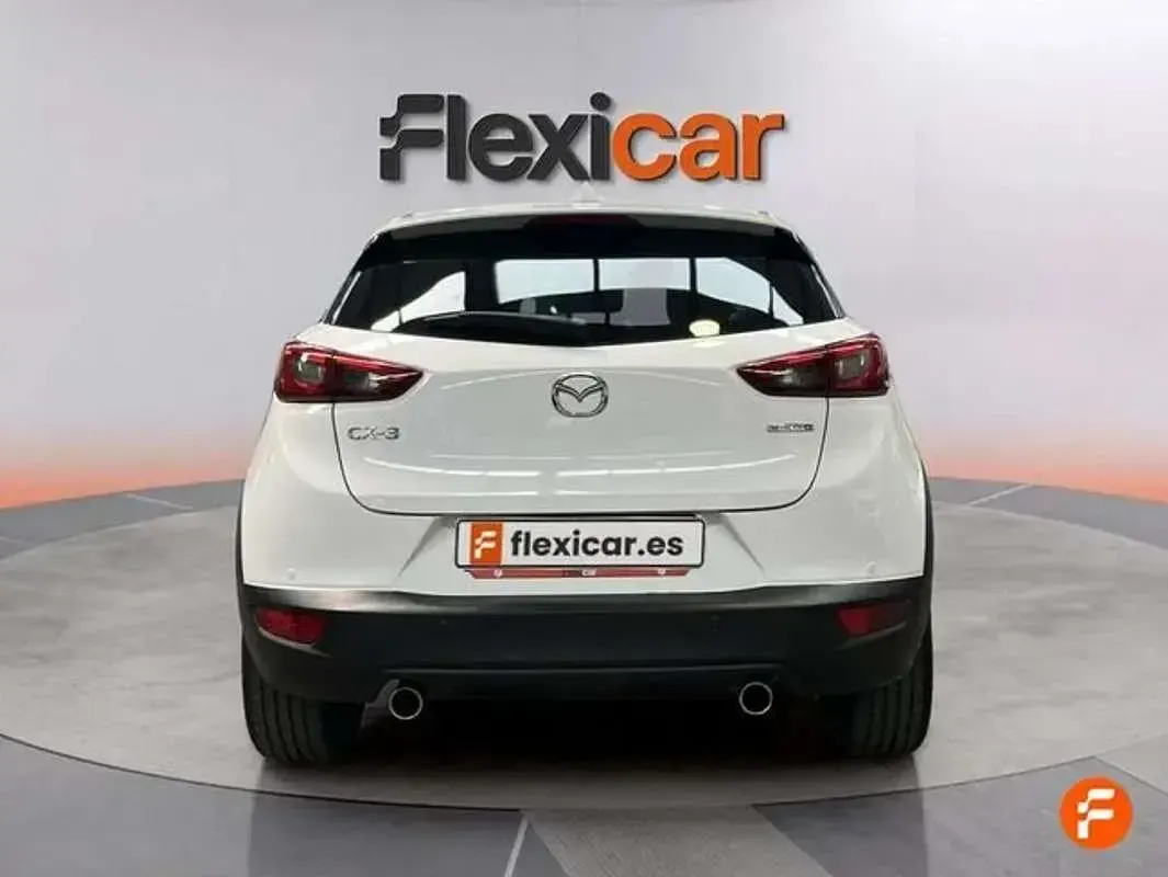 Usado Mazda CX-3 121 CV (88 kW) 2021 Blanco SUV