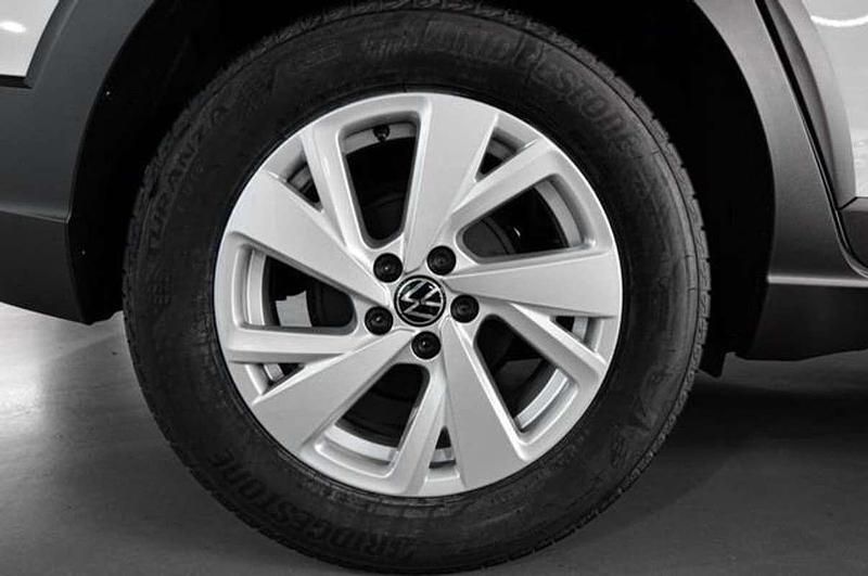 Usado VW Taigo 95 CV (69 kW) 2023 Blanco puro SUV