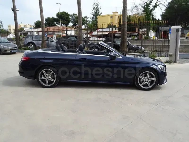 Usado Mercedes 200 184 CV (135 kW) 2017 Azul Descapotable