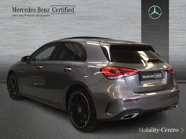 Usado Mercedes A250 218 CV (160 kW) 2023 Gris montaña