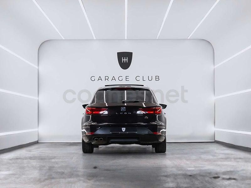 Käytetty Seat Leon FR 184 HP (135 kW) 2017 Ruskea Farmari