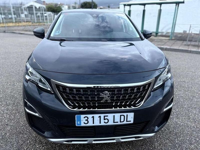 Usado Peugeot 3008 Active 131 CV (96 kW) 2020 Negro SUV