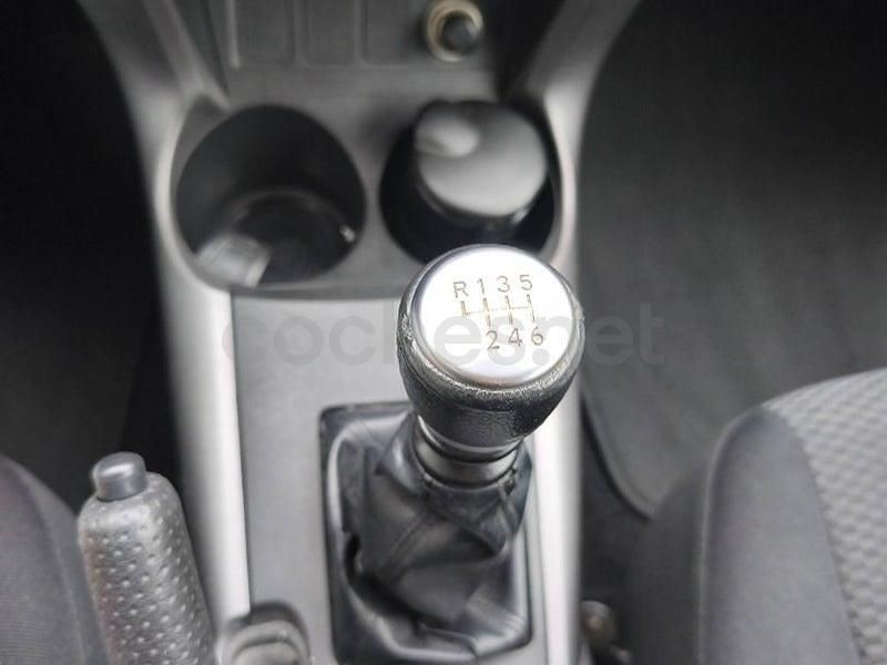 Usado Toyota RAV4 Sol 116 CV (85 kW) 2004 Gris SUV