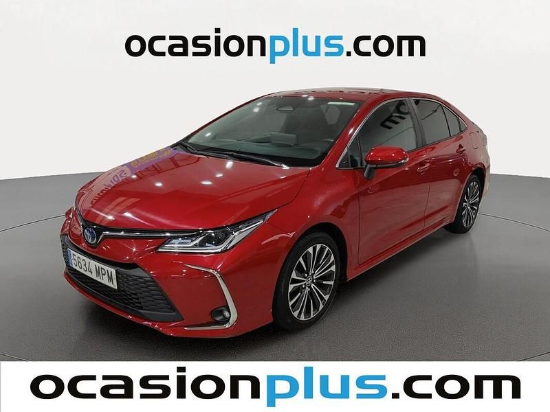 Usado Toyota Corolla Style 140 CV (102 kW) 2024 Rojo Berlina