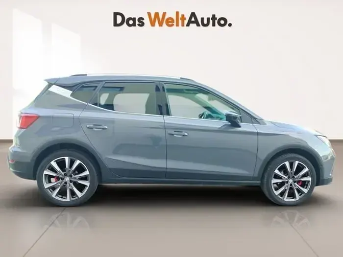 Usado Seat Arona FR 150 CV (110 kW) 2024 Gris SUV