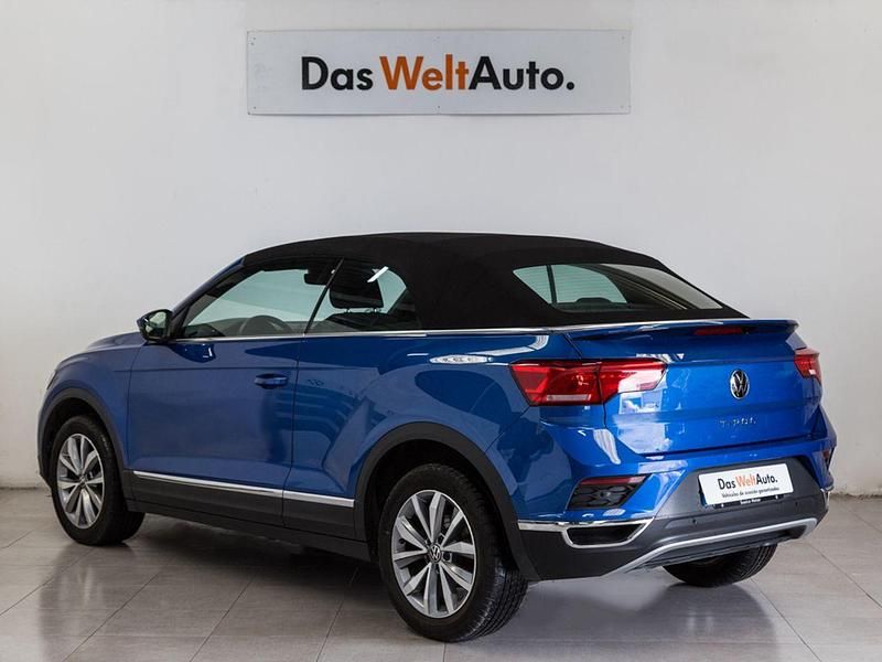 Usado VW T-Roc Cabriolet Style 150 CV (110 kW) 2021 Azul Descapotable