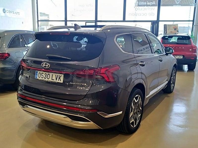 Usado Hyundai Santa Fe Style 265 CV (194 kW) 2021 Gris / plata SUV