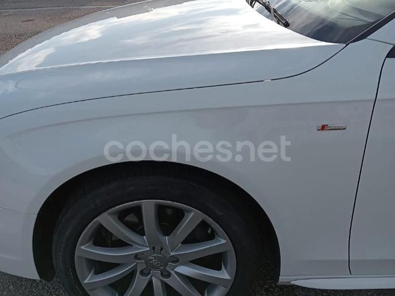 Usado Audi A4 S-Line 150 CV (110 kW) 2015 Blanco Familiar