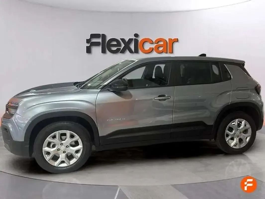 Usado Jeep Avenger Longitude 101 CV (74 kW) 2025 Gris SUV
