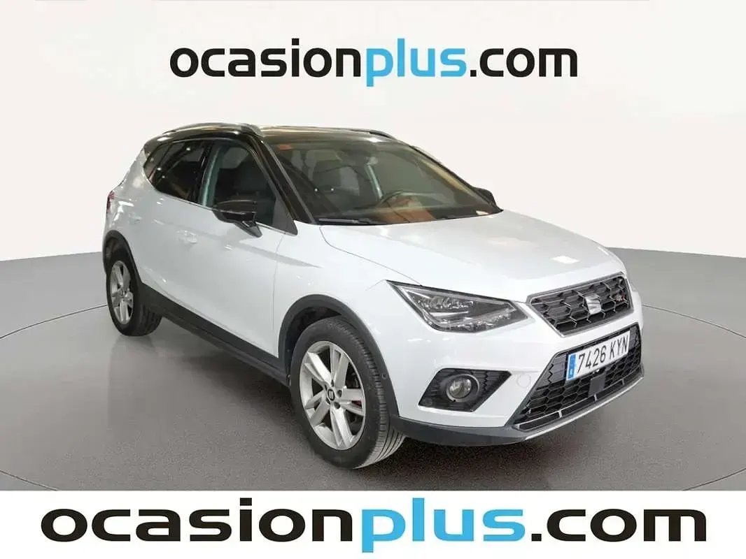 Usado Seat Arona FR 150 CV (110 kW) 2019 Blanco SUV