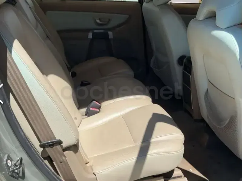 Usado Volvo XC90 Momentum 185 CV (136 kW) 2006 Beige SUV
