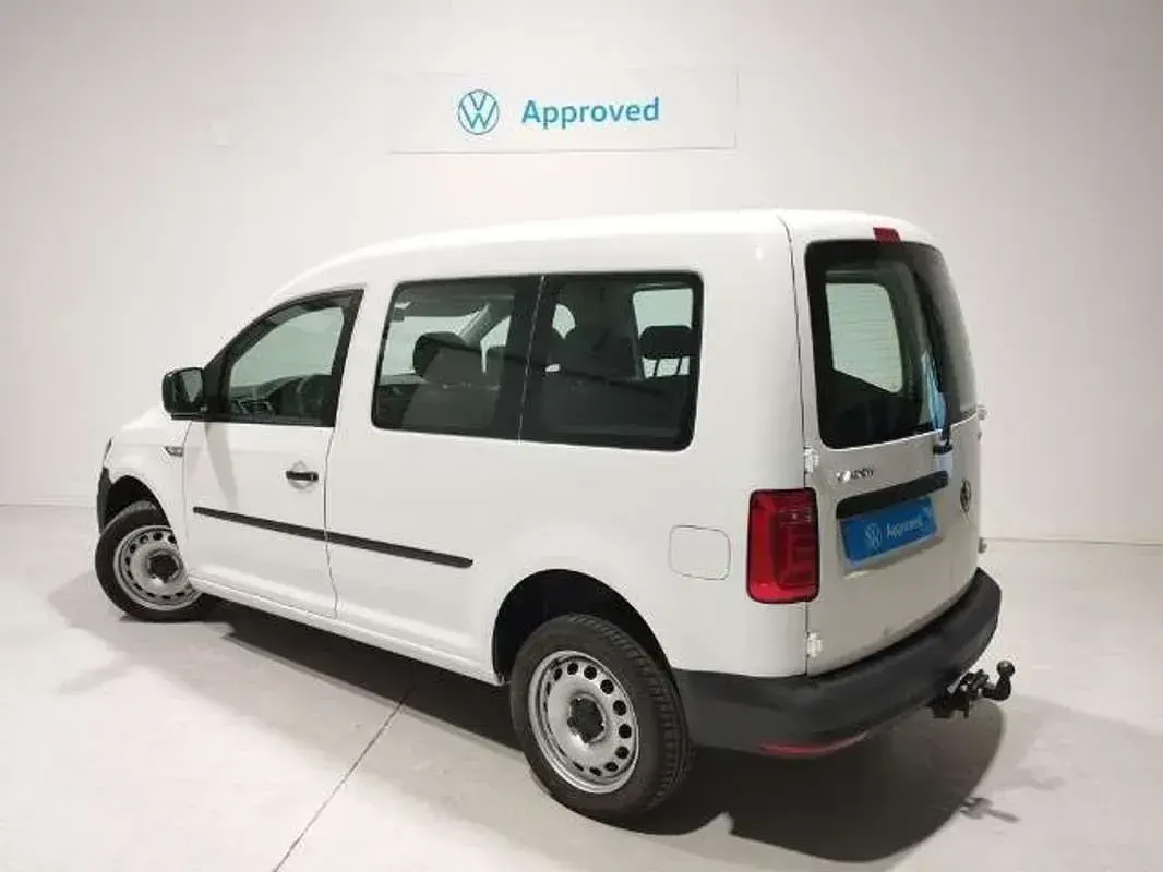 Usado VW Caddy 122 CV (89 kW) 2020 Blanco Monovolumen