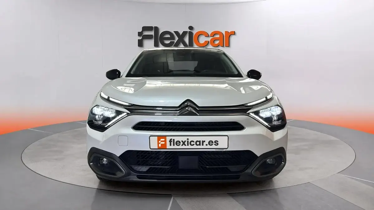 Usado Citroën e-C4 Business Class 100 kW (136 CV) 2024 Blanco Berlina