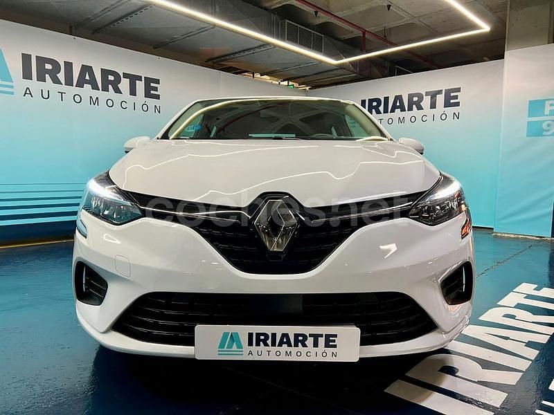 Usado Renault Clio V 140 CV (102 kW) 2022 Blanco Berlina