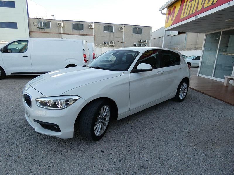 Usado BMW 116 116 CV (85 kW) 2015 Blanco Utilitario