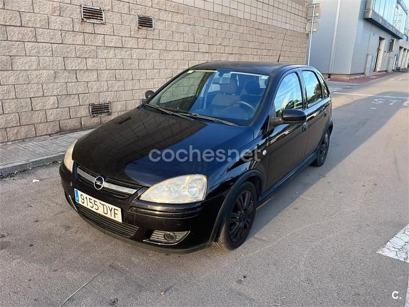 Usado Opel Corsa Enjoy 70 CV (51 kW) 2006 Negro Utilitario