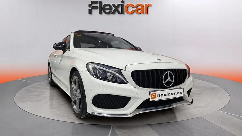 Usado Mercedes C220 170 CV (125 kW) 2017 Blanco Coupe