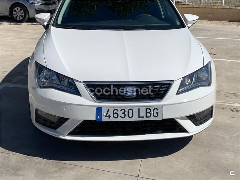 Blanco Usado 2019 Seat Leon Style Berlina | 9500 € (Precio justo) - Imagen 1/4