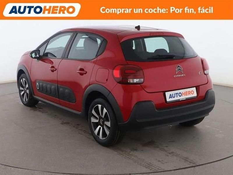 Usado Citroën C3 Feel 110 CV (80 kW) 2019 Rojo Utilitario
