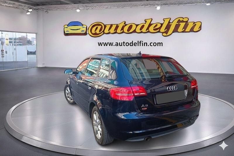 Usado Audi A3 Sportback Ambition 105 CV (77 kW) 2012 Azul Utilitario