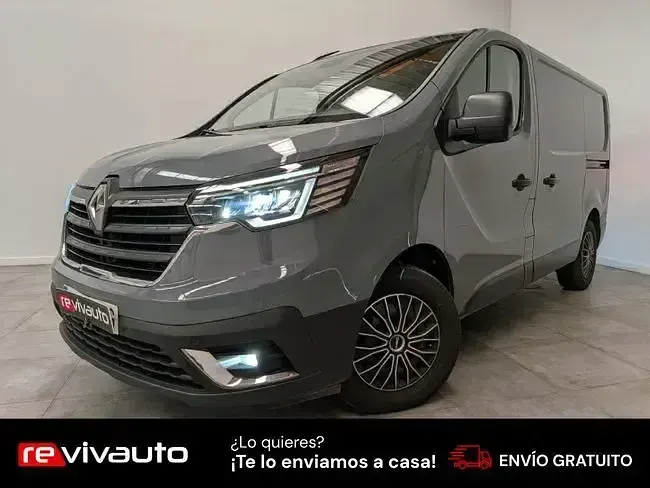Usado Renault Trafic 150 CV (110 kW) 2023 Gris Monovolumen