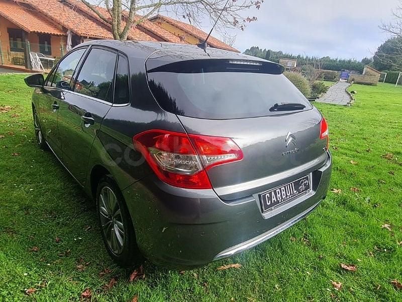 Usado Citroën C4 112 CV (82 kW) 2011 Gris / plata Berlina