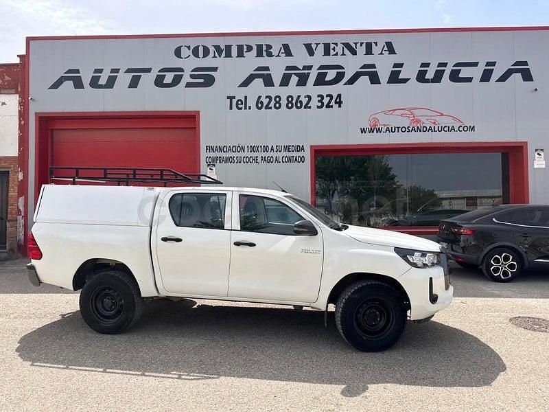 Usado Toyota HiLux 150 CV (110 kW) 2022 Blanco Pickup/Camioneta