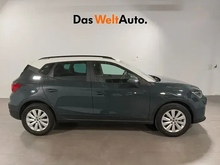 Usado Seat Arona Style 115 CV (84 kW) 2025 Azul SUV