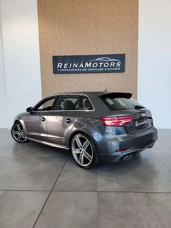 Usado Audi A3 Sportback Comfort 150 CV (110 kW) 2016 Gris Utilitario
