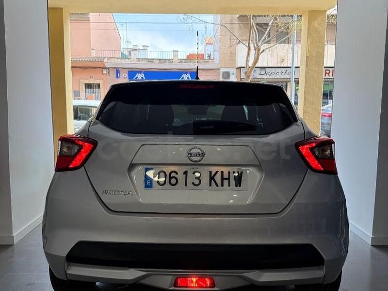 Usado Nissan Micra 90 CV (66 kW) 2018 Gris / plata Utilitario
