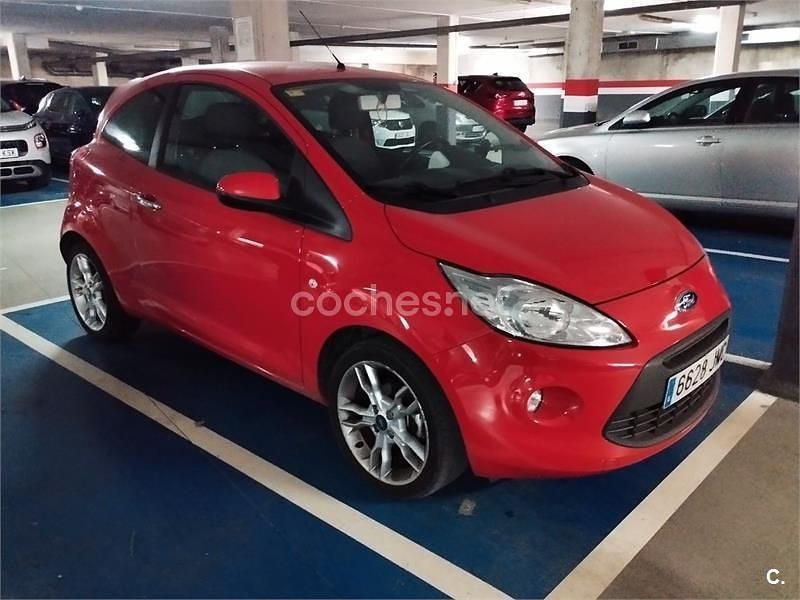 Rojo Usado 2016 Ford Ka Titanium Utilitario | 7800 € (Precio justo) - Imagen 1/4