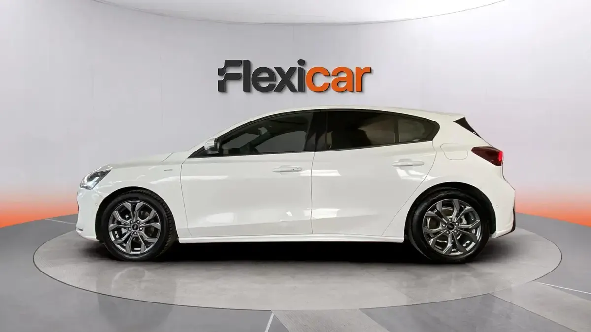 Usado Ford Focus ST-Line 155 CV (114 kW) 2024 Blanco Berlina