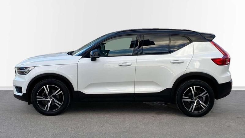 Usado Volvo XC40 R-Design 163 CV (119 kW) 2021 SUV