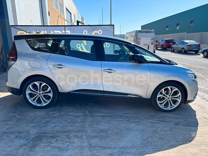 Gris / plata Usado 2020 Renault Grand Scénic IV Zen Monovolumen | 14.900 € (Precio justo) - Imagen 1/4