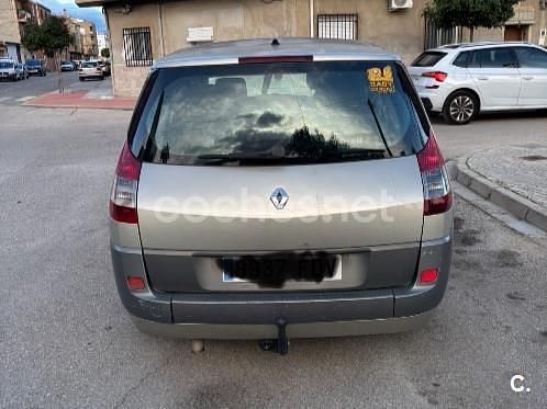Usado Renault Mégane II Dynamique 105 CV (77 kW) 2006 Beige Berlina