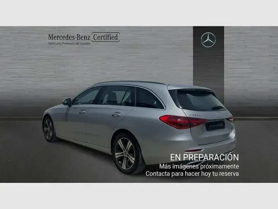 Usado Mercedes C220 200 CV (147 kW) 2022 Otro Familiar