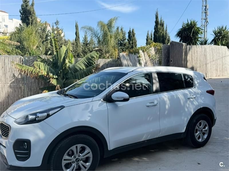 Usado Kia Sportage 132 CV (97 kW) 2017 Blanco SUV