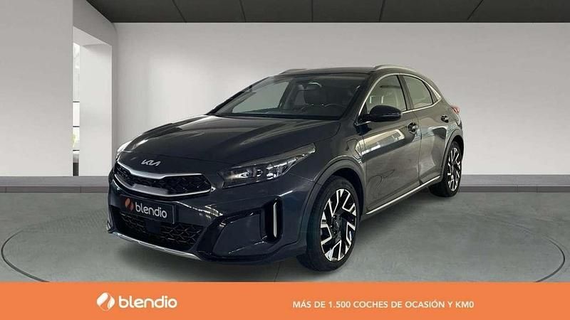 Usado Kia XCeed 143 CV (105 kW) 2023 Gris SUV