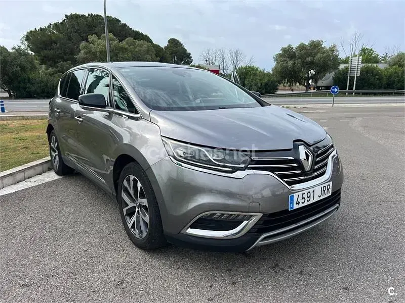 Begagnad Renault Espace Zen 160 HK (117 kW) 2016 Grå Minibuss