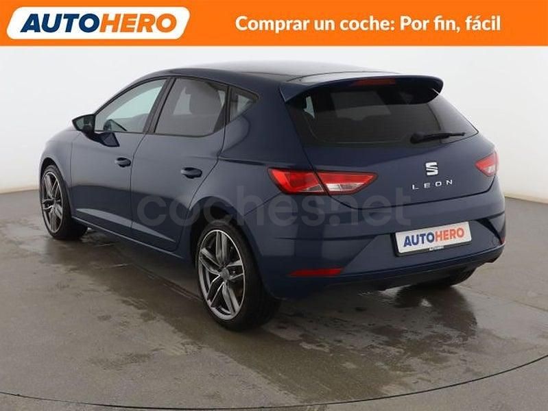 Usado Seat Leon Style 115 CV (84 kW) 2017 Azul Berlina
