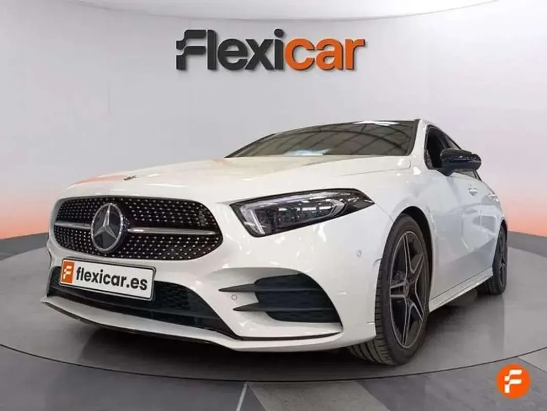 Käytetty Mercedes A200 163 HP (119 kW) 2018 Valkoinen Sedan