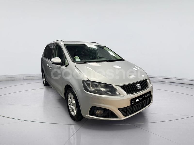 Gris / plata Usado 2011 Seat Alhambra Ecomotive Monovolumen | 9999 € (Precio justo) - Imagen 1/4