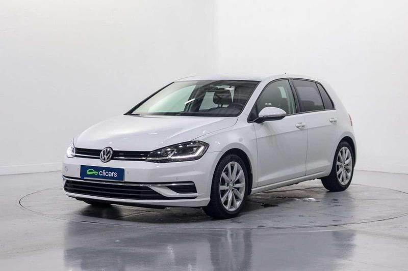 Usado VW Golf VII Advance 110 CV (80 kW) 2018 Blanco Utilitario