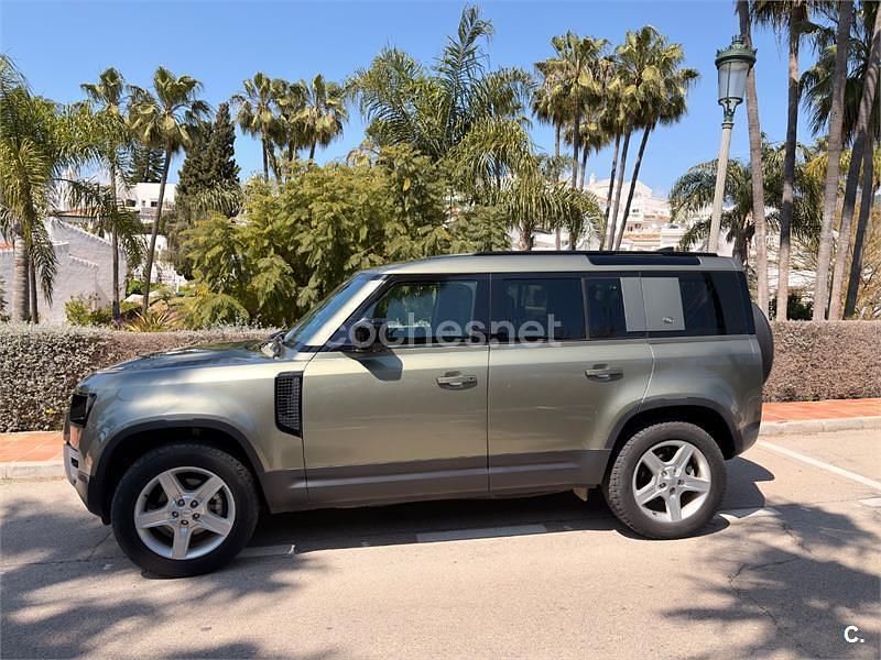 Usado Land Rover Defender SE 200 HP (147 kW) 2022 Verde SUV