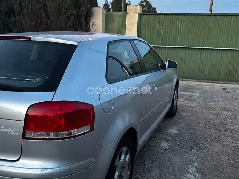 Begagnad Audi A3 Ambition 140 HK (102 kW) 2007 Grå Halvkombi