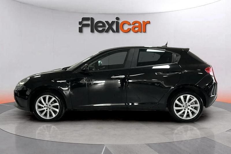 Usado Alfa Romeo Giulietta 120 CV (88 kW) 2020 Negro Utilitario