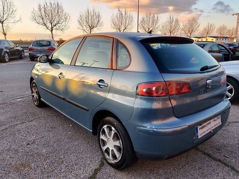 Usado Seat Ibiza 64 CV (47 kW) 2005 Azul Utilitario