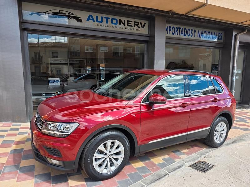 Granate Usado 2018 VW Tiguan Sportline SUV | 23.450 € (Precio justo) - Imagen 1/4