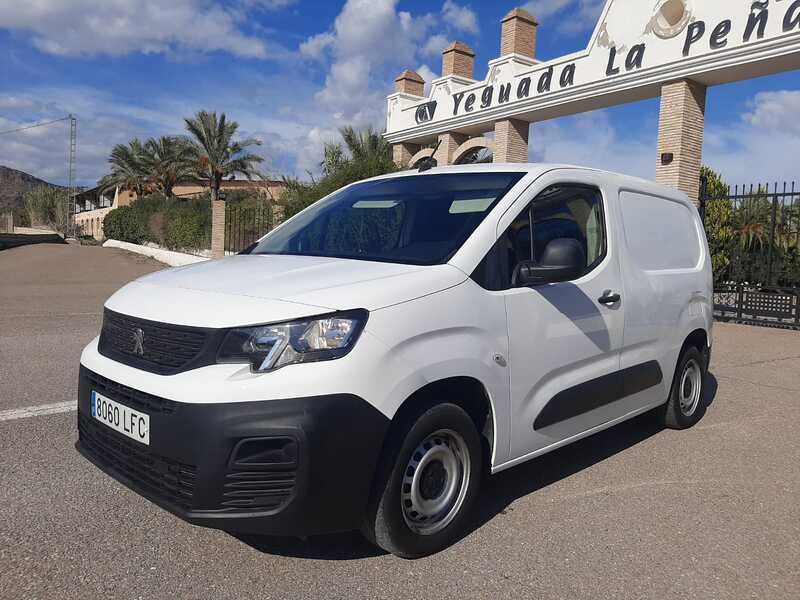 Blanco Usado 2020 Peugeot Partner Monovolumen | 9000 € (Precio justo) - Imagen 1/4