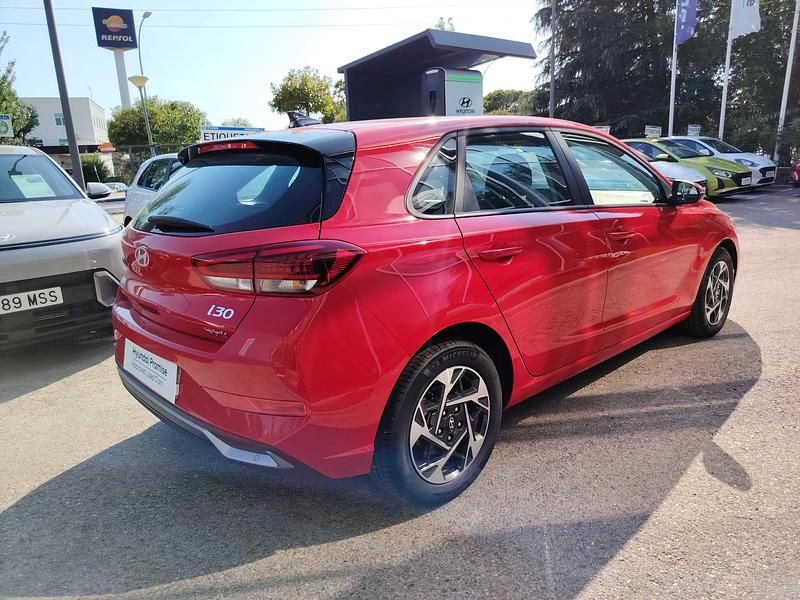 Usado Hyundai i30 99 CV (72 kW) 2024